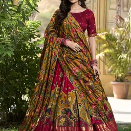JULEE Printed Ready to Wear Lehenga & Unstitched Blouse With Dupatta-picture-2