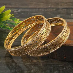 Jewar Mandi Set Of 2 Gold-Plated AD Stone-Studded & Etching Textured Bangles-39