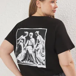 Trendyol Women Plus Size Graphic Printed Round Neck Cotton Relaxed Fit T-shirt-image-75