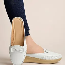 Layasa Women Bows Mules-47