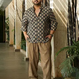 Instafab Plus Geometric Textured Comfort Spread Collar Cotton Shirt-image-35
