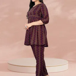 KANUDA Women Blue Poly Crepe Kurta Sets-picture-34