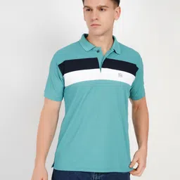 Keenuu Men Colourblocked Pockets T-shirt-image-46