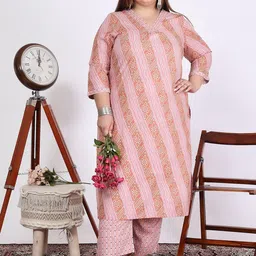 ASANSHI Floral Printed V-Neck Straight Plus Size Kurta With Trousers-12