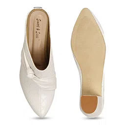 Smart & Sleek Women Textured Pointed Toe Block Mules image 5