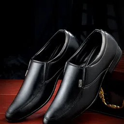 Action Men Round Toe Slip On Shoes-image-58