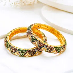 FEMMIBELLA Set of 2 Gold-Plated CZ Studded Bangless-46