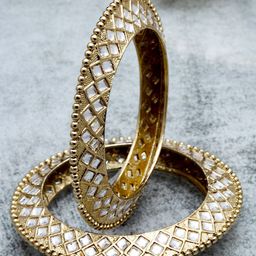 KARATCART Women Set Of 2 Gold Plated White Kundan Studded Mirror Work Bangle-19