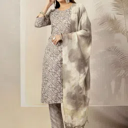 Stylum Women Ethnic Motifs Printed Regular Gotta Patti Kurta with Trousers & With Dupatta-11