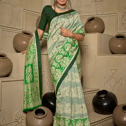 Mitera Green & Cream-Coloured Ethnic Motifs Art Silk Ikat Saree-10