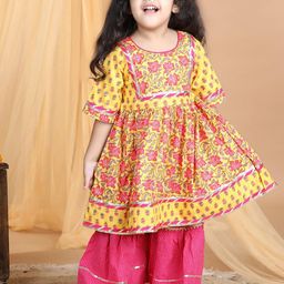 Kinder Kids Ethnic Motifs Printed Empire Gotta Patti Pure Cotton Kurta with Sharara-image-10