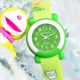 Fantasy World Unisex Kids Patterned Dial & Straps Analogue Watch FW24-2217-PTGR-10
