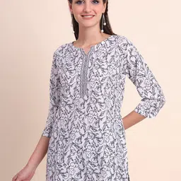 VAIRAGEE Floral Printed Round Neck Three-Quarter Straight Cotton Silk Kurti-image-92