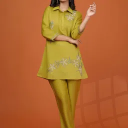 Kaftanize Floral Embroidered Shirt Collar Casual Tunic With Trouser Co-Ords-47