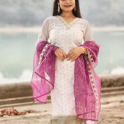 VredeVogel Women Ethnic Motifs Embroidered Regular Chanderi Silk Kurta with Trousers & With Dupatta-image-49