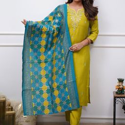 Divyadham Textiles Women Paisley Embroidered Regular Thread Work Chanderi Silk Kurta with Pyjamas & With-picture-38