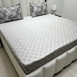Pure Decor Royal Majestic Grey Floral 350 TC King Bedsheet Set 2.74 m x 2.74 m-picture-5