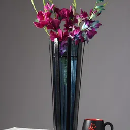 Decor de Maison Allure Radiant Blue Glass Vases-image-39
