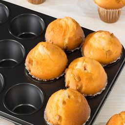 Kuber Industries Black 12 Slots Non-Stick Cup Cake Mould Tray-37