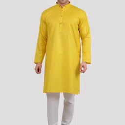 Maharaja Ethnic Motifs Printed Kurta with Pyjamas-image-29