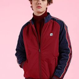 The Indian Garage Co Men Maroon Colourblocked Crop Outdoor Sporty Jacket with Patchwork-image-23