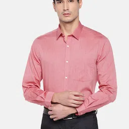 Turtle Men Red Relaxed Slim Fit Solid Formal Shirt-image-26