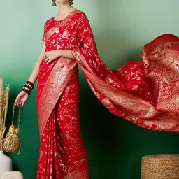 Sangria Ethnic Motif Zari Woven Kanjeevaram Saree with Blouse-picture-9