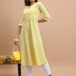 Vishudh Floral Embroidered Anarkali Kurta-image-80
