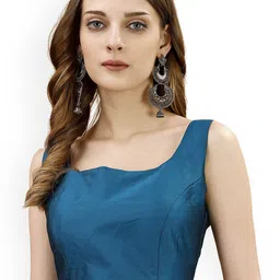Tikhi Imli Square Neck Sleeveless Saree Blouse-image-59