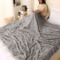 HOKIPO Grey Geometric Fleece AC Room 210 GSM Double Bed Blanket-image-21