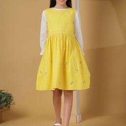 Sangria Girls Yellow Checked Casual Round Neck Cotton Long Sleeves A-Line Dresses-picture-9
