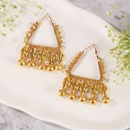 DressBerry Gold-Plated Pearls Beaded Triangular Shaped Hoop Earrings-15