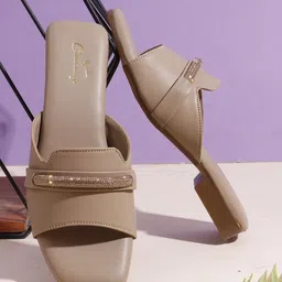 CHINRAAG Women Open Toe Flats-35