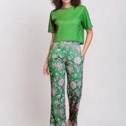 DressBerry Top & Printed Trousers Co-Ord Set-image-26