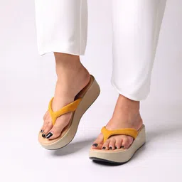 Monrow Women Suede Flatform Sandals-12