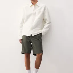 H&M Regular Fit Cargo Shorts-image-67