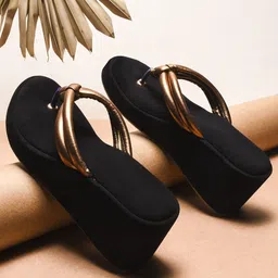 Try Me Party Wedge Pumps with Tassels-40