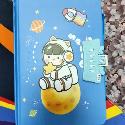 Astronaut Regular Diary Designer 80 Pages-image-9