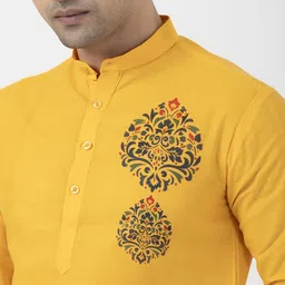 DEVOILER Men Ethnic Motifs Printed Regular Kurta with Pyjamas image 4