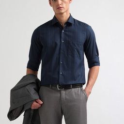 Arrow Men Vertical Striped Spread Collar Cotton Formal Shirt-picture-40