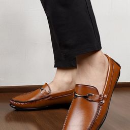 Bonexy Men Tan Canvas Sneakers-image-69