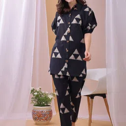 Saanjh Printed Shirt With Trousers Co-Ords-picture-35