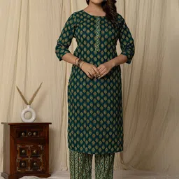 Aralia Women Floral Printed Regular Pure Cotton Kurta with Trousers-picture-52