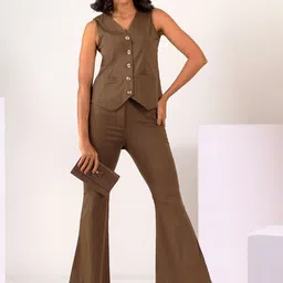 MABISH by Sonal Jain V-Neck Pure Cotton Waistcoat & Bell Bottom Pant Co-Ords-picture-18
