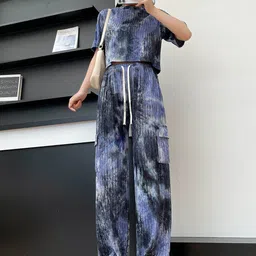 Lugo Dyed Self Design Round Neck T-Shirt With Trousers-image-14