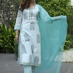 Moda Rapido Women Floral Printed Regular Kurta with Trousers & With Dupatta-0