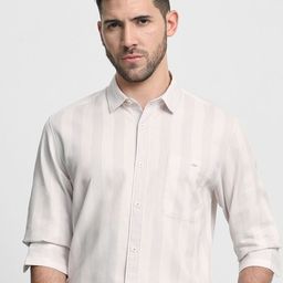 Mufti Men Slim Fit Textured Spread Collar Cotton Casual Shirt-picture-28