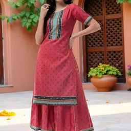 Pannkh Women Floral Printed Round Neck Straight Kurta with Palazzos-image-58