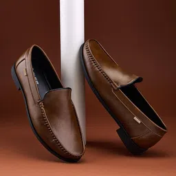 Duke Men Round Toe Slip-On Loafers-image-86
