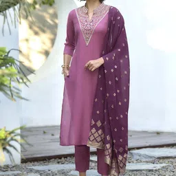 BE IN TEXO FAB Mandarin Collar Straight Embroidered Kurta With Trousers & Dupatta-picture-33